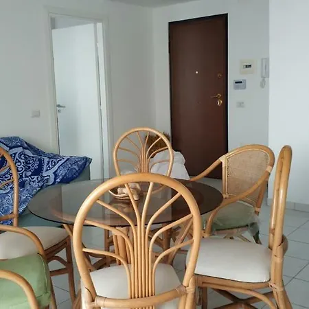 Twins's House *