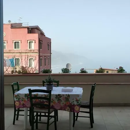 Apartament Twins's House