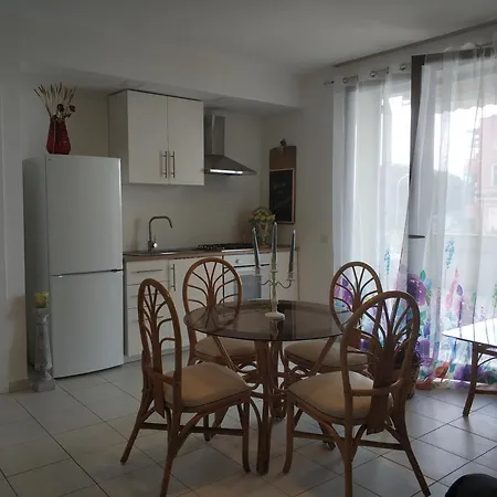 Twins's House